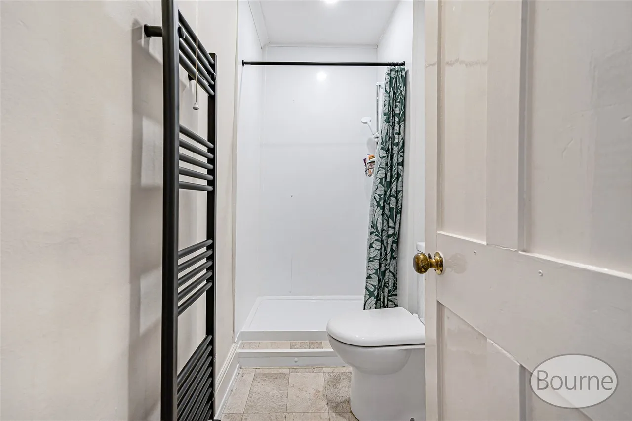 Frimley Road, Ash Vale, GU12, photo 9