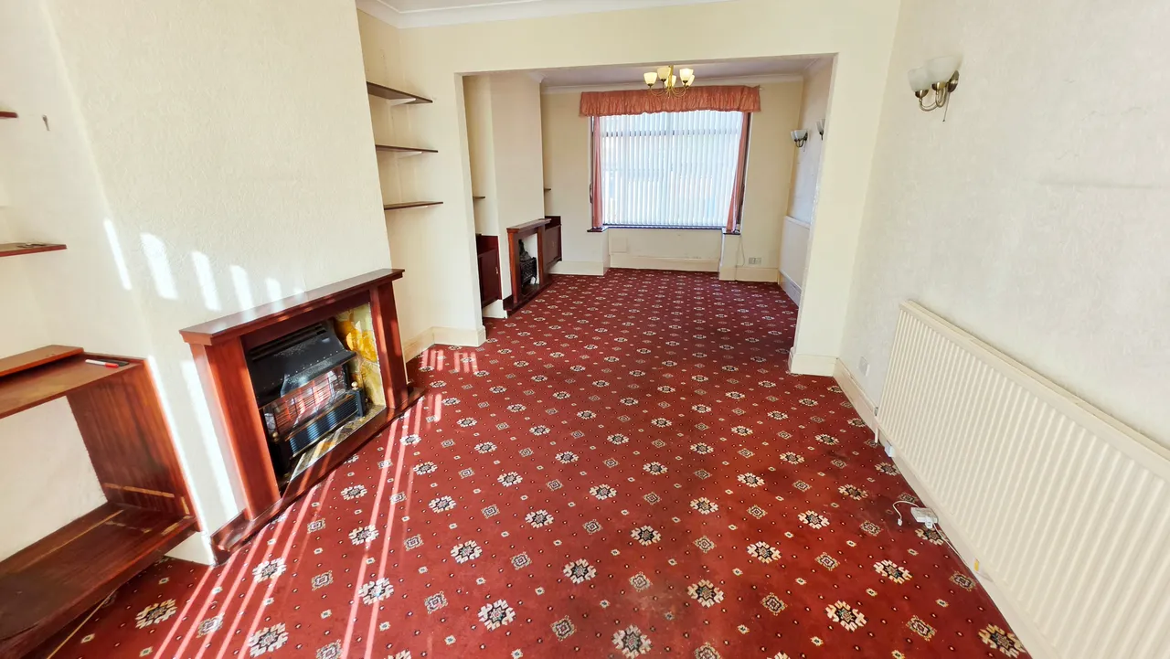 Warwick Grove, Audenshaw, M34, photo 6