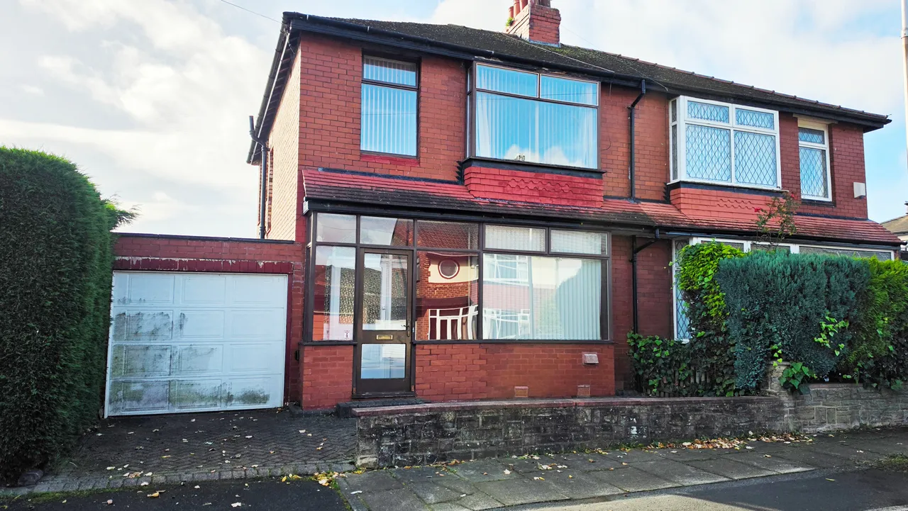 3 bed house for sale, Warwick Grove, Audenshaw, M34