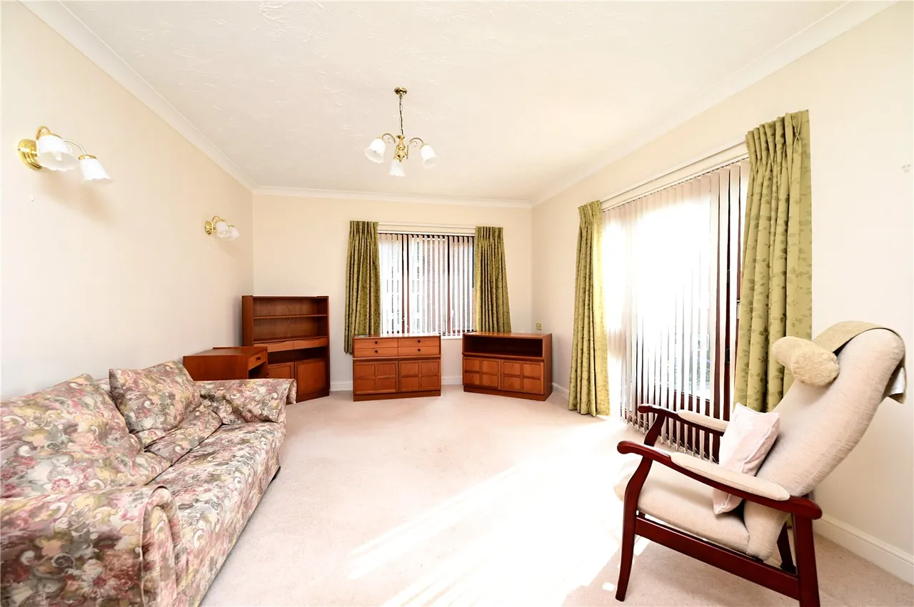 Pegasus Court, Fleet, Hampshire, GU51 4SX, photo 4