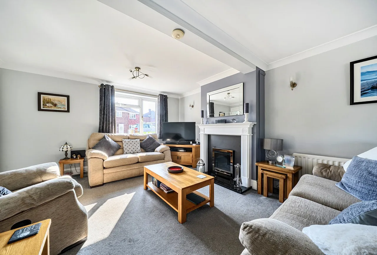 Woodside Crescent, Surrey, Smallfield, RH6 9NA, photo 22