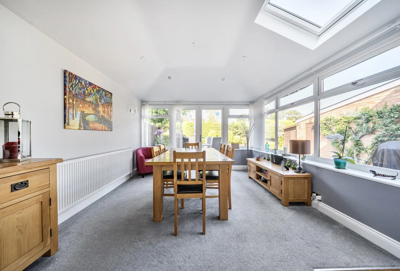 Woodside Crescent, Surrey, Smallfield, RH6 9NA, photo 17