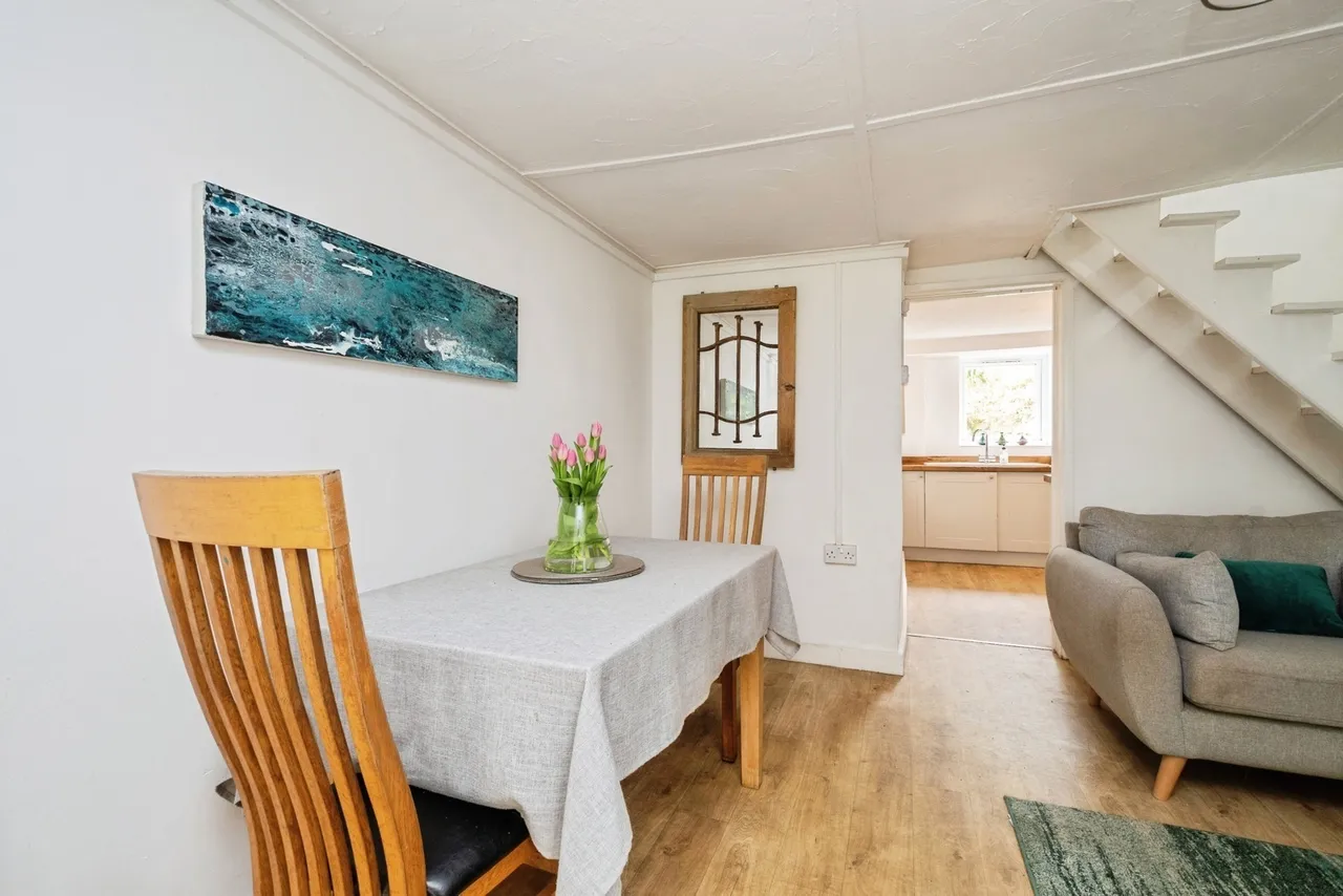 Burras Row, Helston, TR13, photo 9