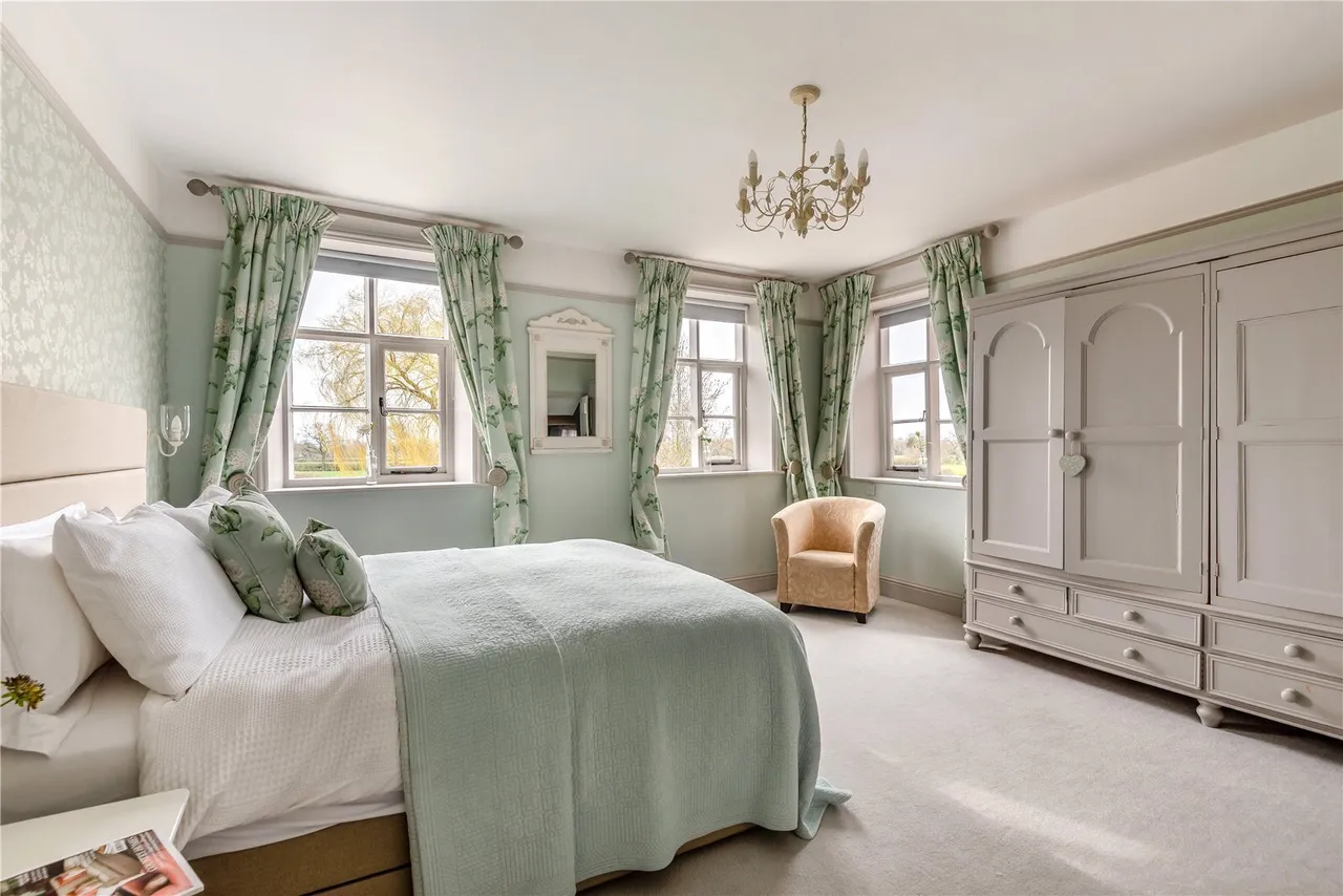 Near Tarporley, A Fully Restored Period Farmhouse, CH3, photo 21