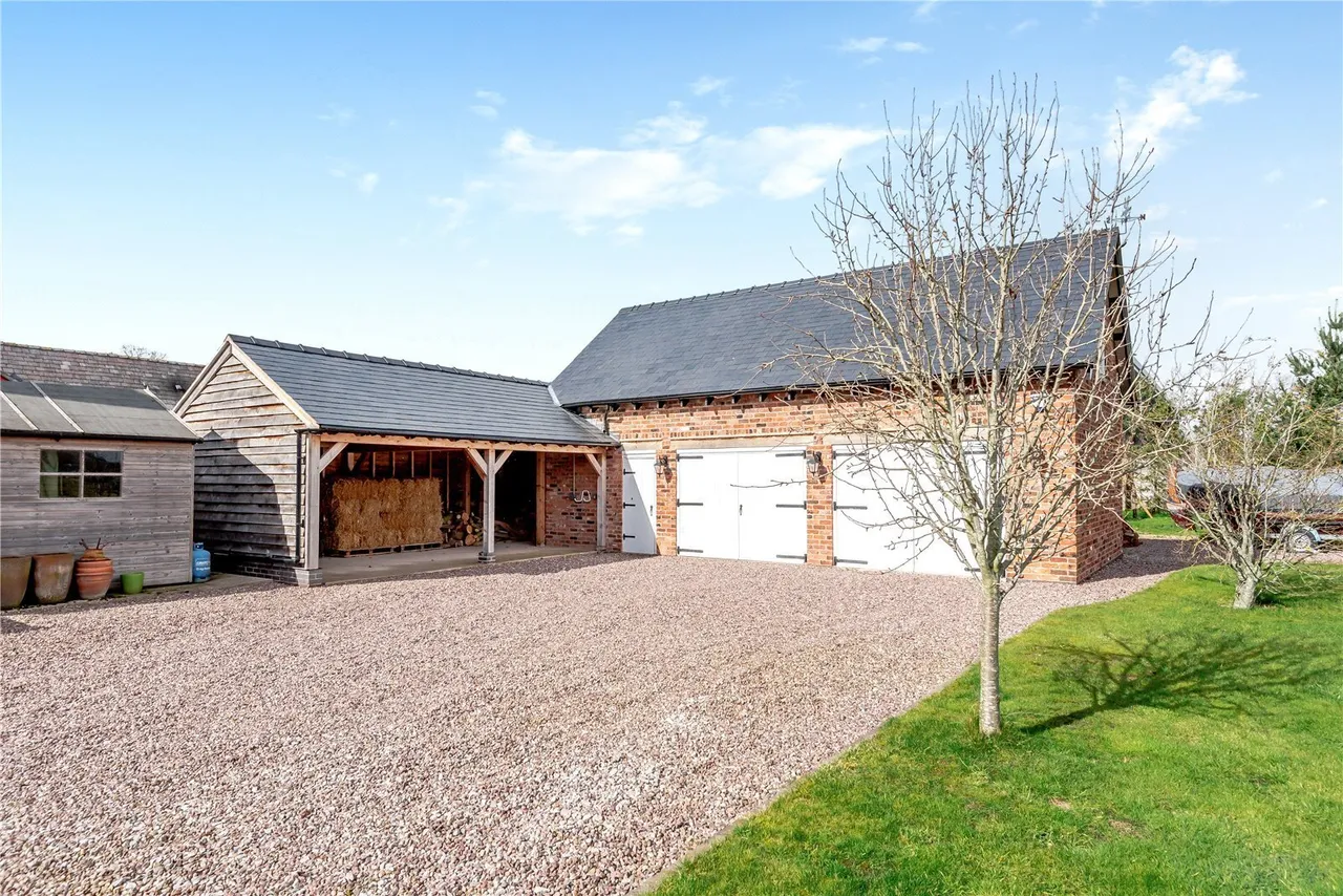 Near Tarporley, A Fully Restored Period Farmhouse, CH3, photo 30