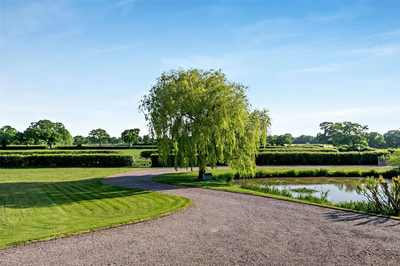 Near Tarporley, A Fully Restored Period Farmhouse, CH3, photo 50