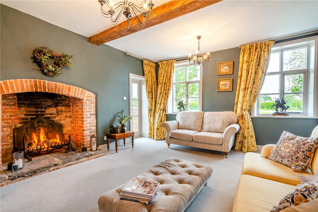 Near Tarporley, A Fully Restored Period Farmhouse, CH3, photo 11