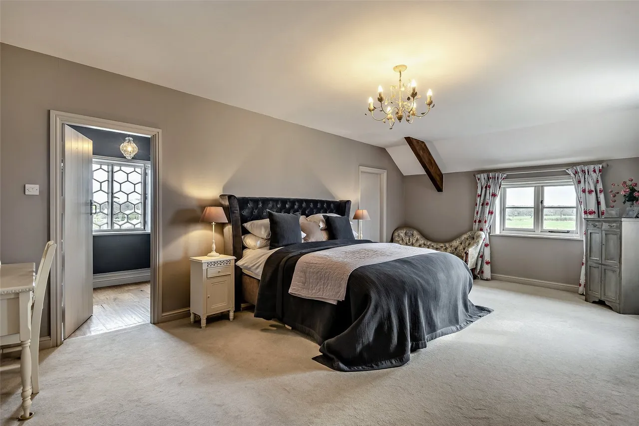 Near Tarporley, A Fully Restored Period Farmhouse, CH3, photo 19