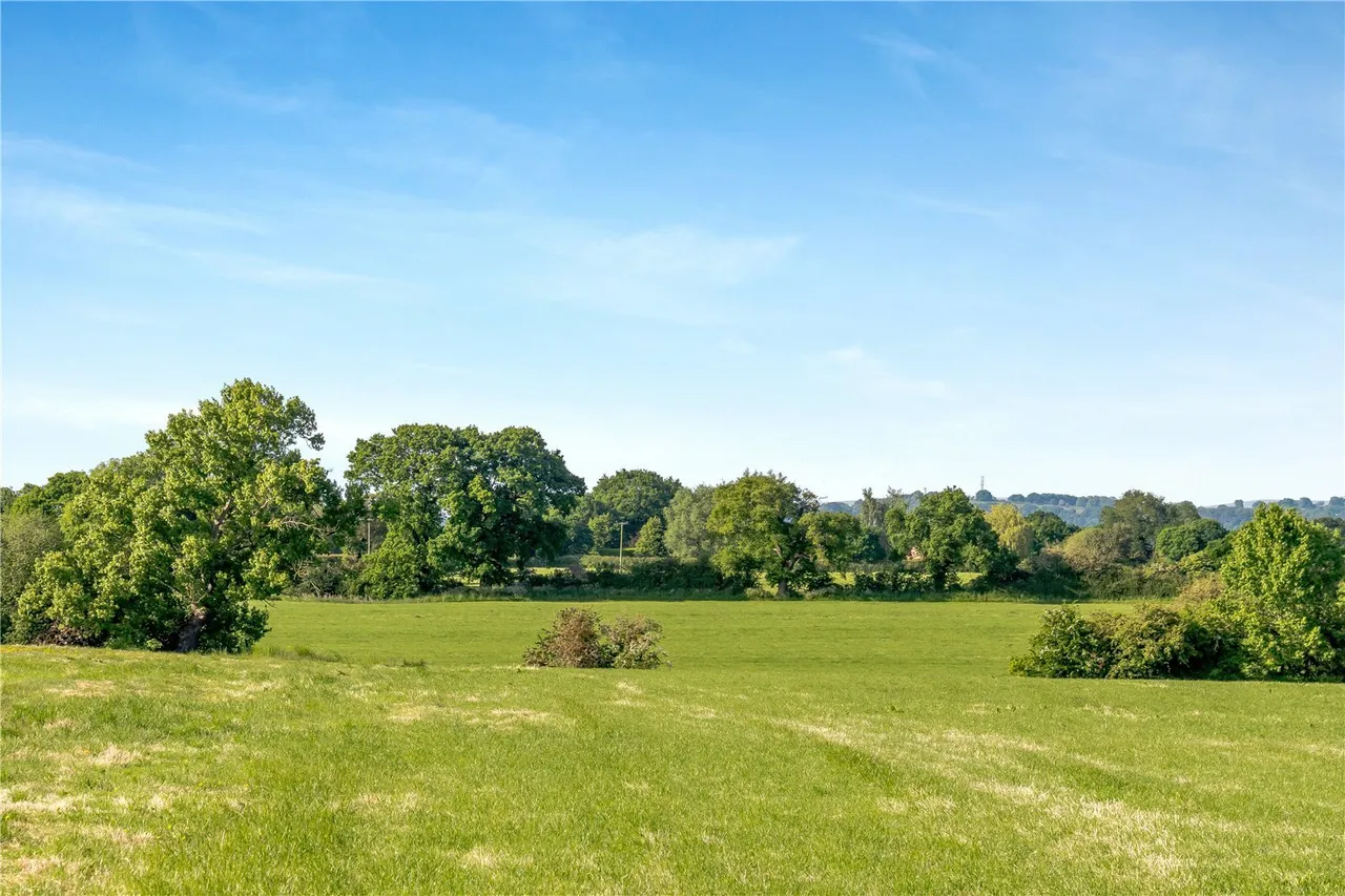Near Tarporley, A Fully Restored Period Farmhouse, CH3, photo 40