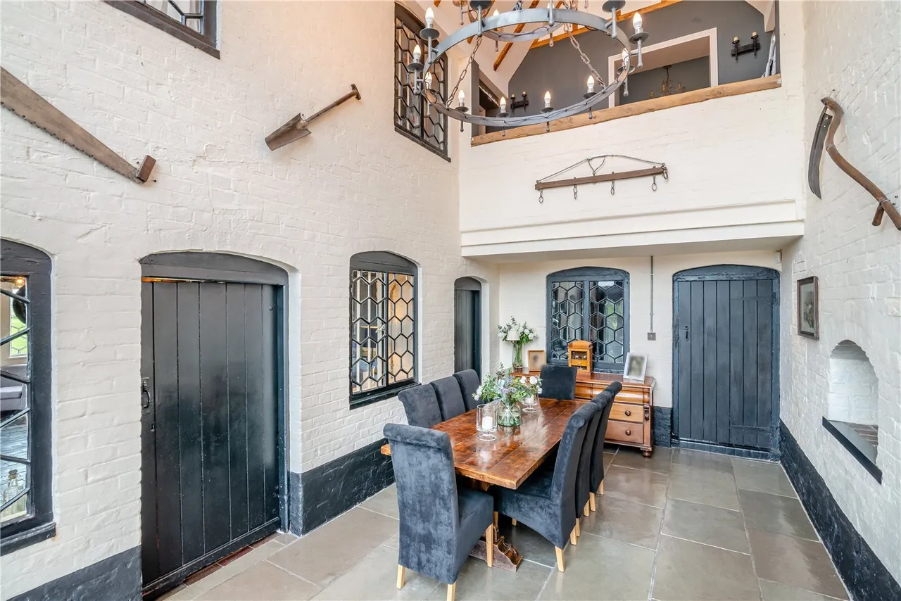 Near Tarporley, A Fully Restored Period Farmhouse, CH3, photo 13