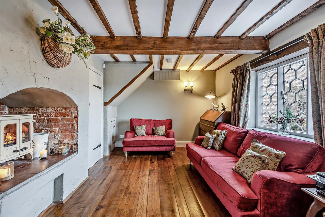 Near Tarporley, A Fully Restored Period Farmhouse, CH3, photo 15