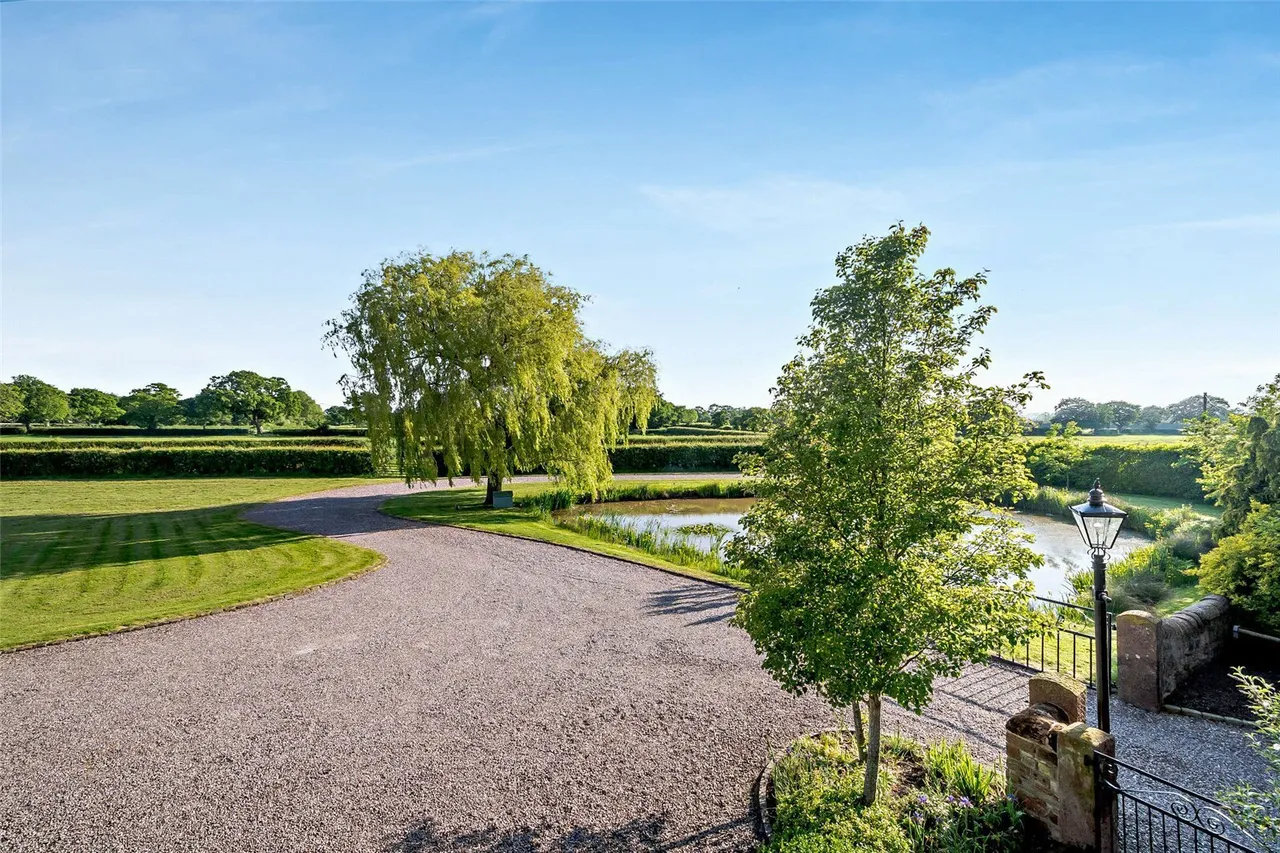 Near Tarporley, A Fully Restored Period Farmhouse, CH3, photo 48