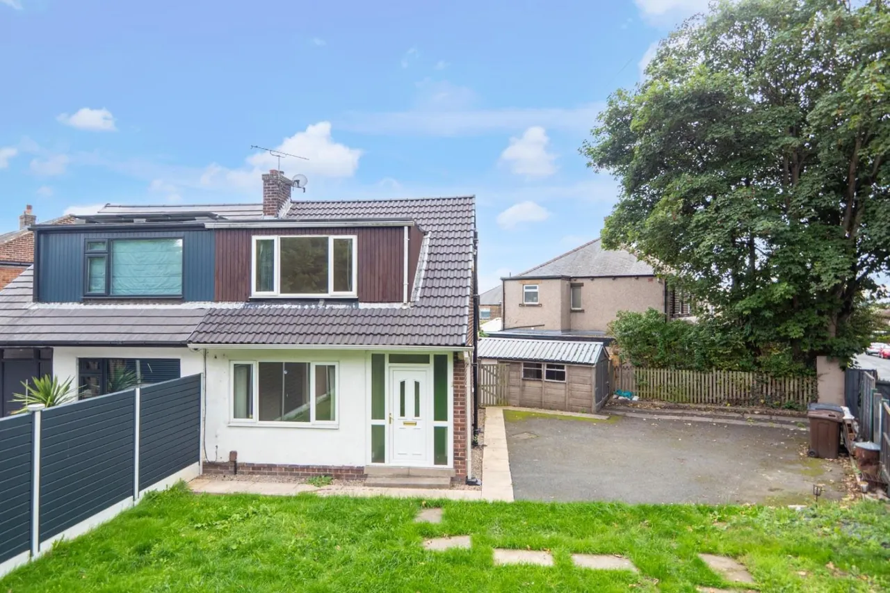house to rent — Daleside Close, Pudsey