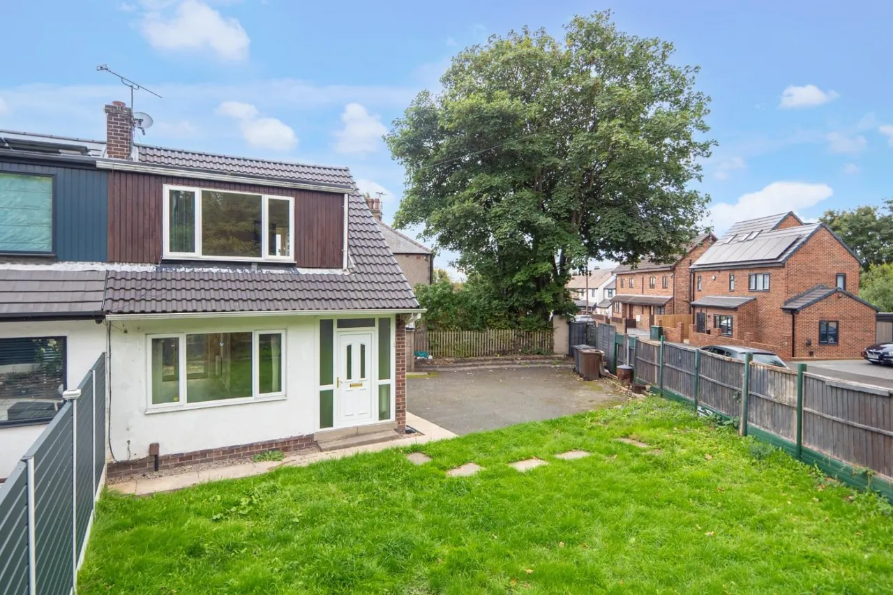 Daleside Close, Pudsey, photo 14