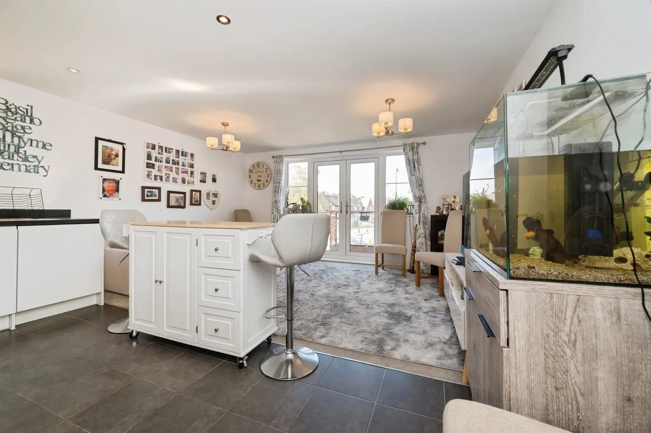 Wren Road, Eastleigh, photo 6