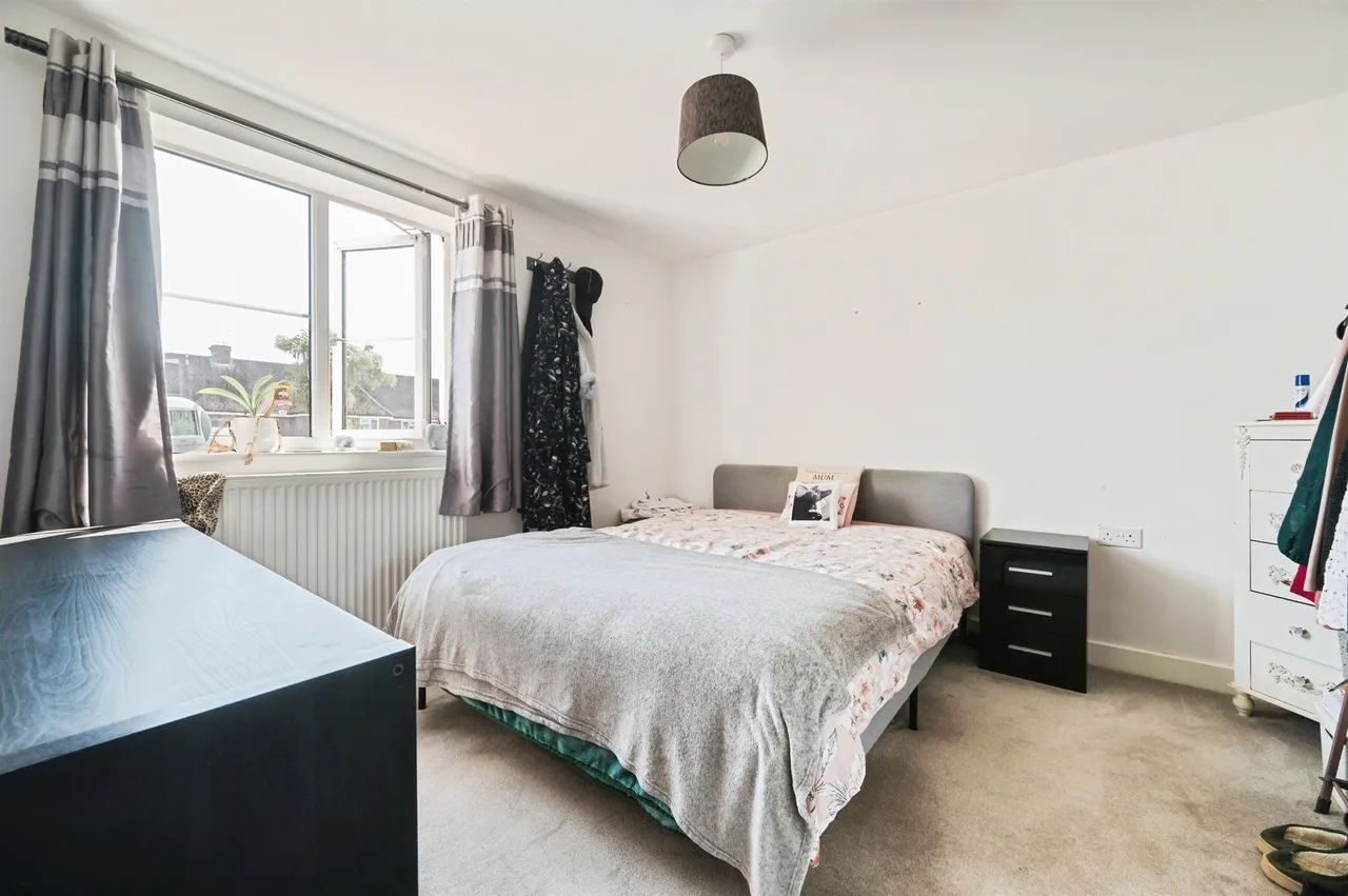 Wren Road, Eastleigh, photo 9