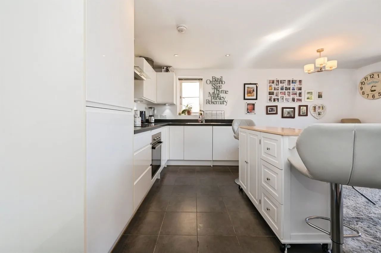Wren Road, Eastleigh, photo 7