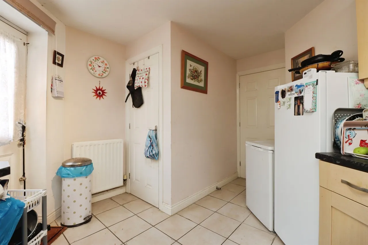 Ironwood Avenue, Desborough, Kettering, photo 9