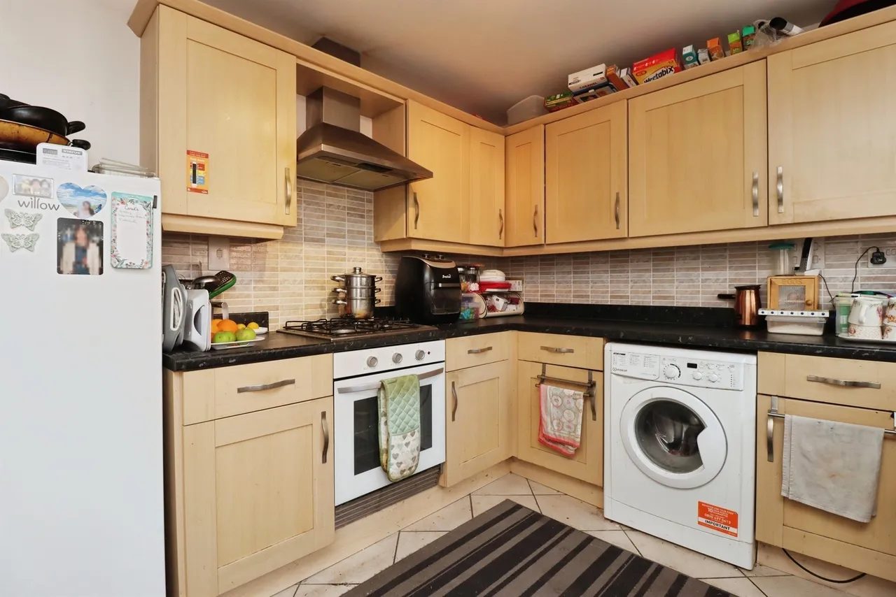 Ironwood Avenue, Desborough, Kettering, photo 8