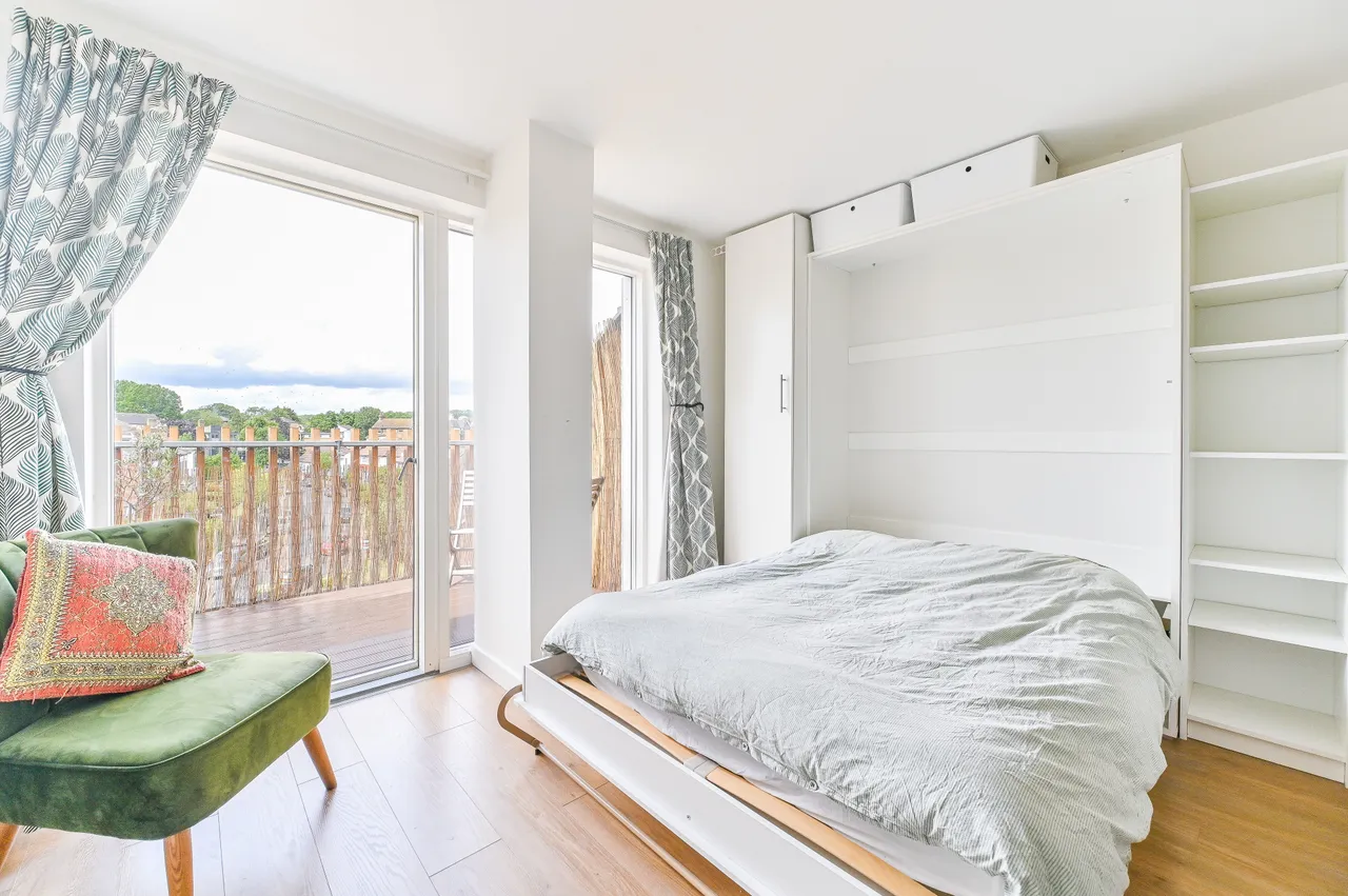 Flat 31, Paxton House, 9 Cargreen Road, London, photo 4