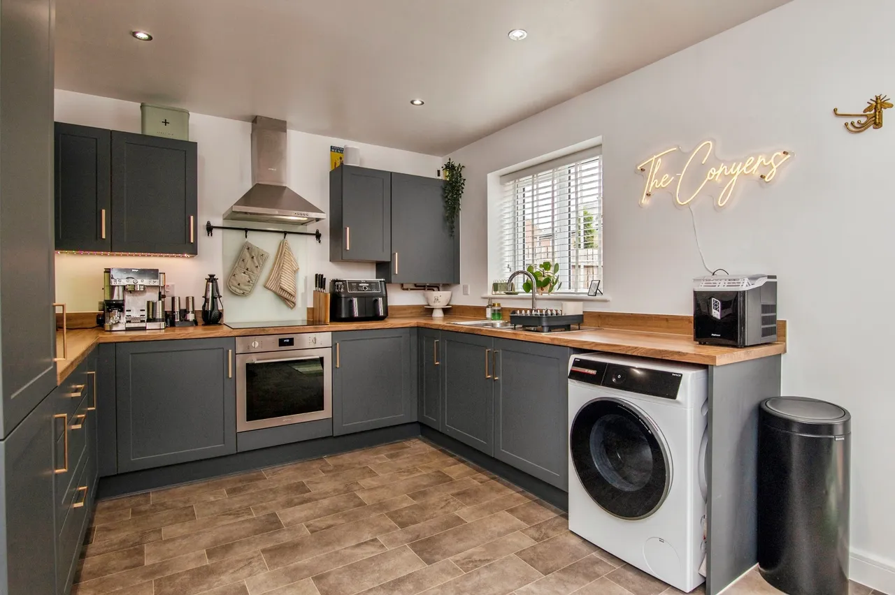 Heading Row, Droitwich, WR9, photo 9