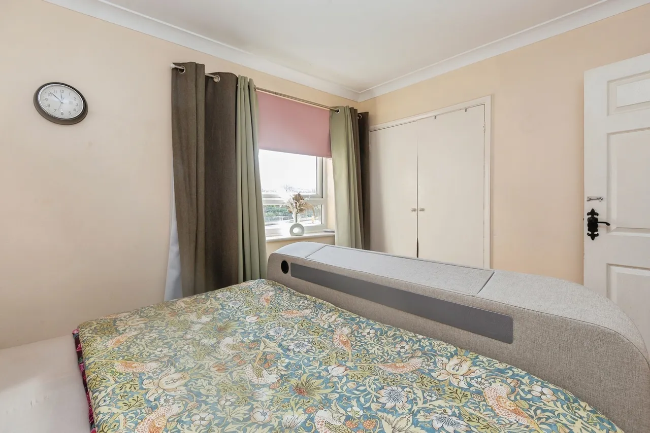 Buckingham Road, Aylesbury, Buckinghamshire, HP19, photo 5