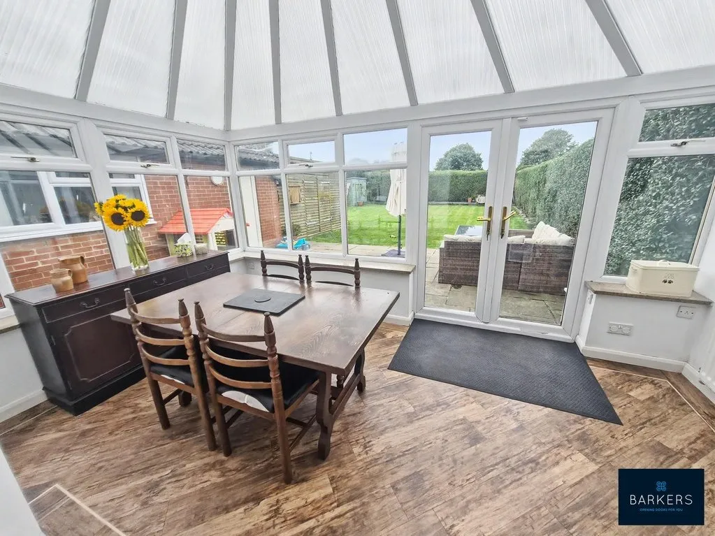 Moorlands Road, Birkenshaw BD11 2BP, photo 8