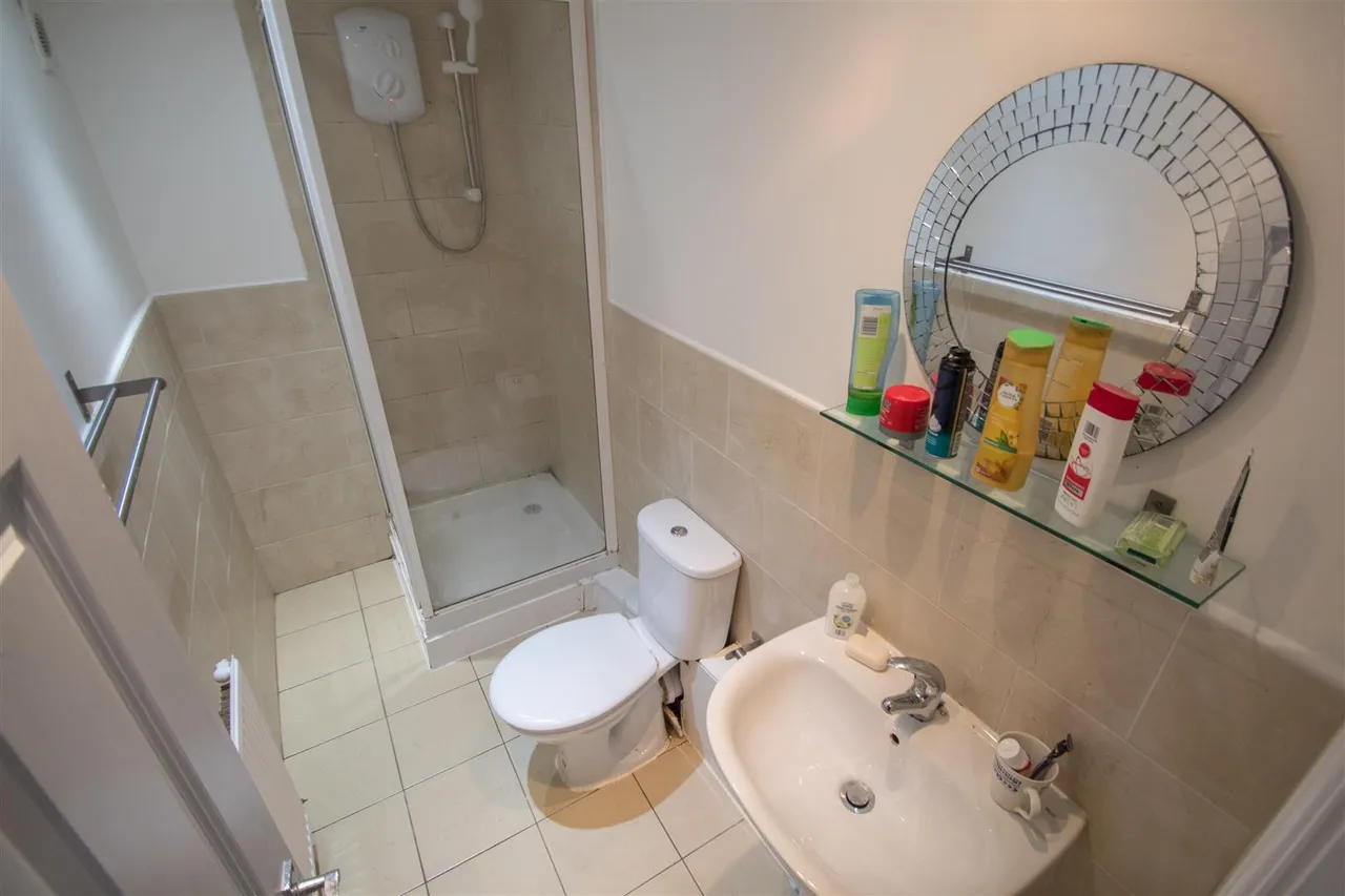 Trelawn Terrace, Headingley, LS6, photo 4
