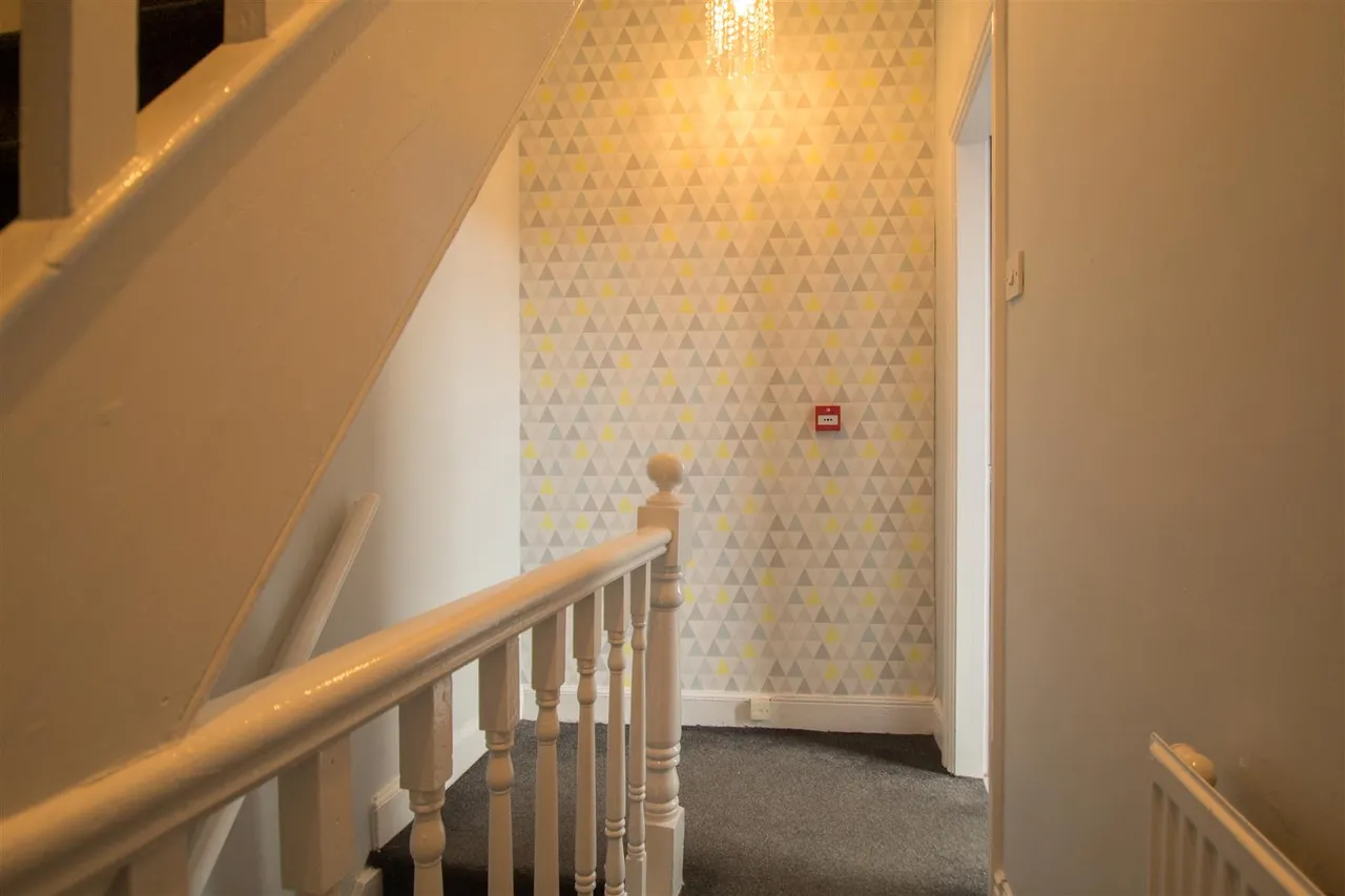 Trelawn Terrace, Headingley, LS6, photo 6