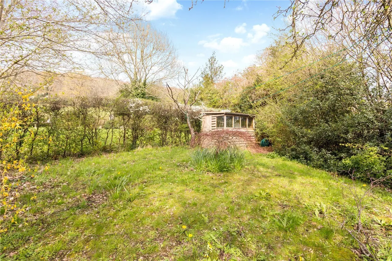 The Green, Groombridge, TN3, photo 2