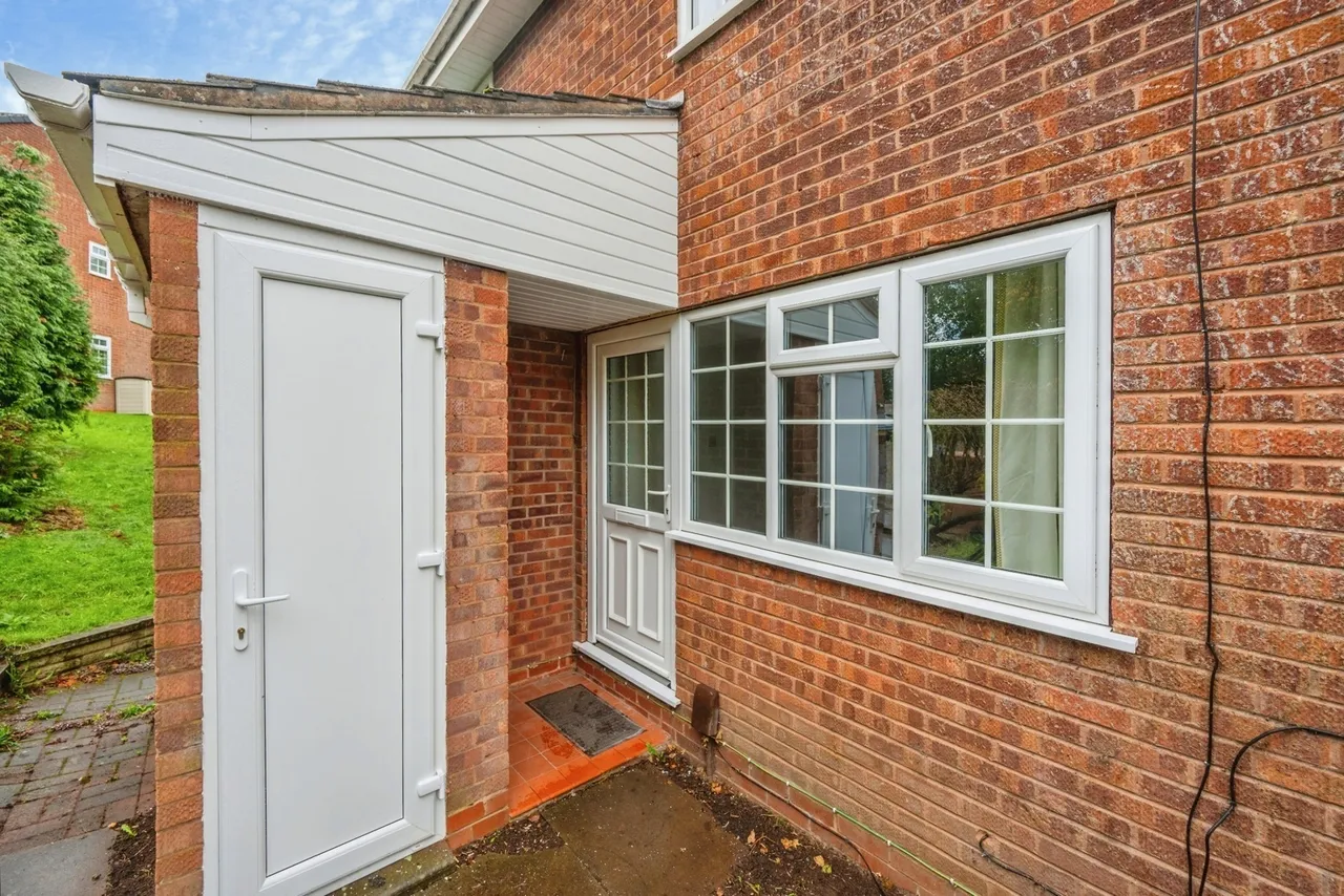 Maybank Close, Lichfield, WS14, photo 18