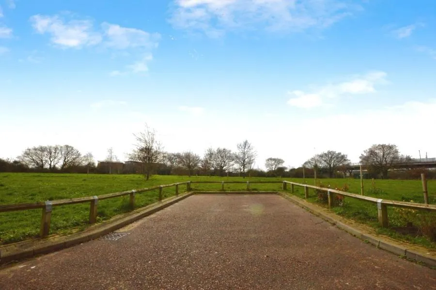 Valentinus Crescent, Colchester, CO2, photo 7