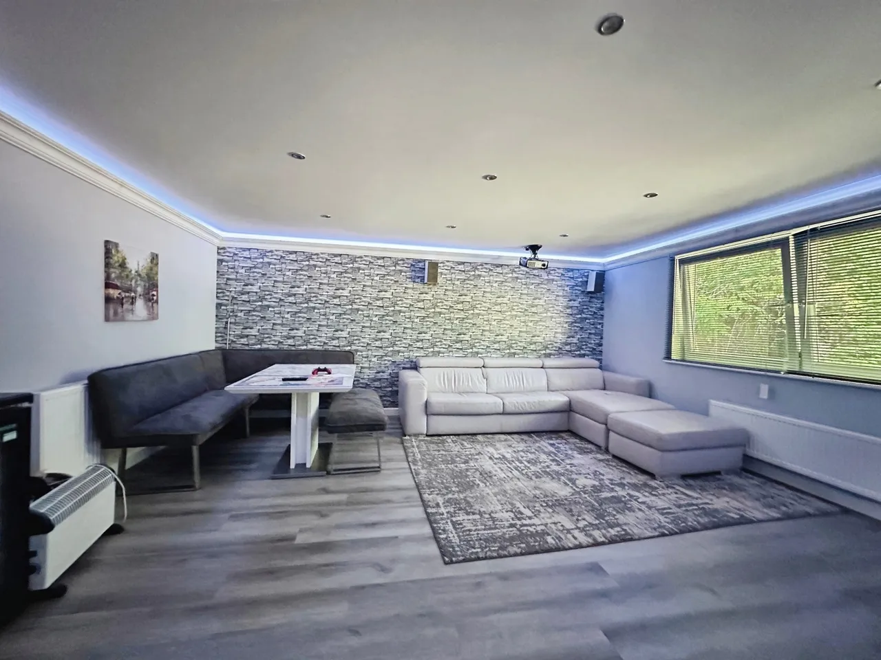 The Maultway, Camberley, Surrey, GU15 1QE, photo 5