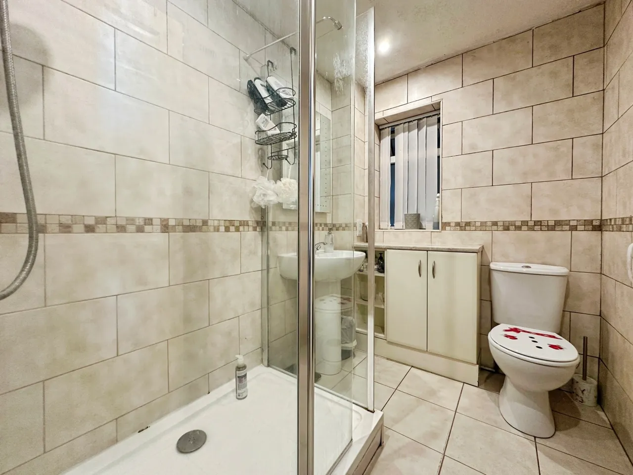 The Maultway, Camberley, Surrey, GU15 1QE, photo 11