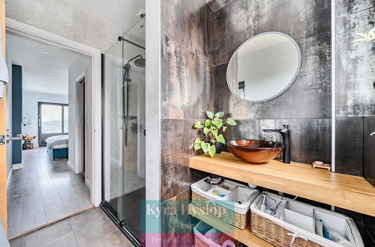Endsleigh Crescent, Blackhorse, EX5, photo 11