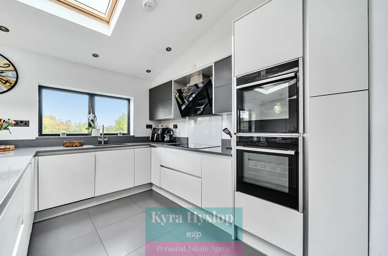 Endsleigh Crescent, Blackhorse, EX5, photo 20
