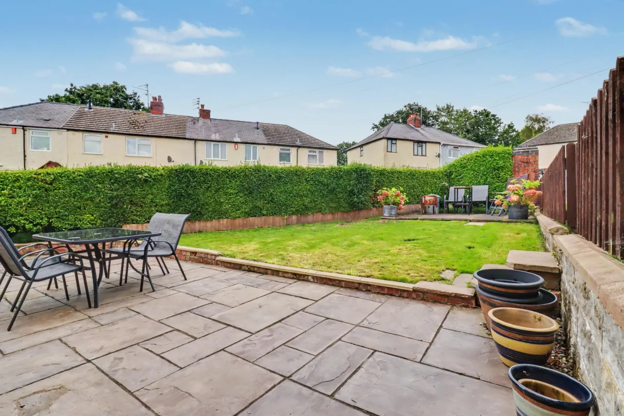 Vaudrey Crescent, Congleton, photo 2