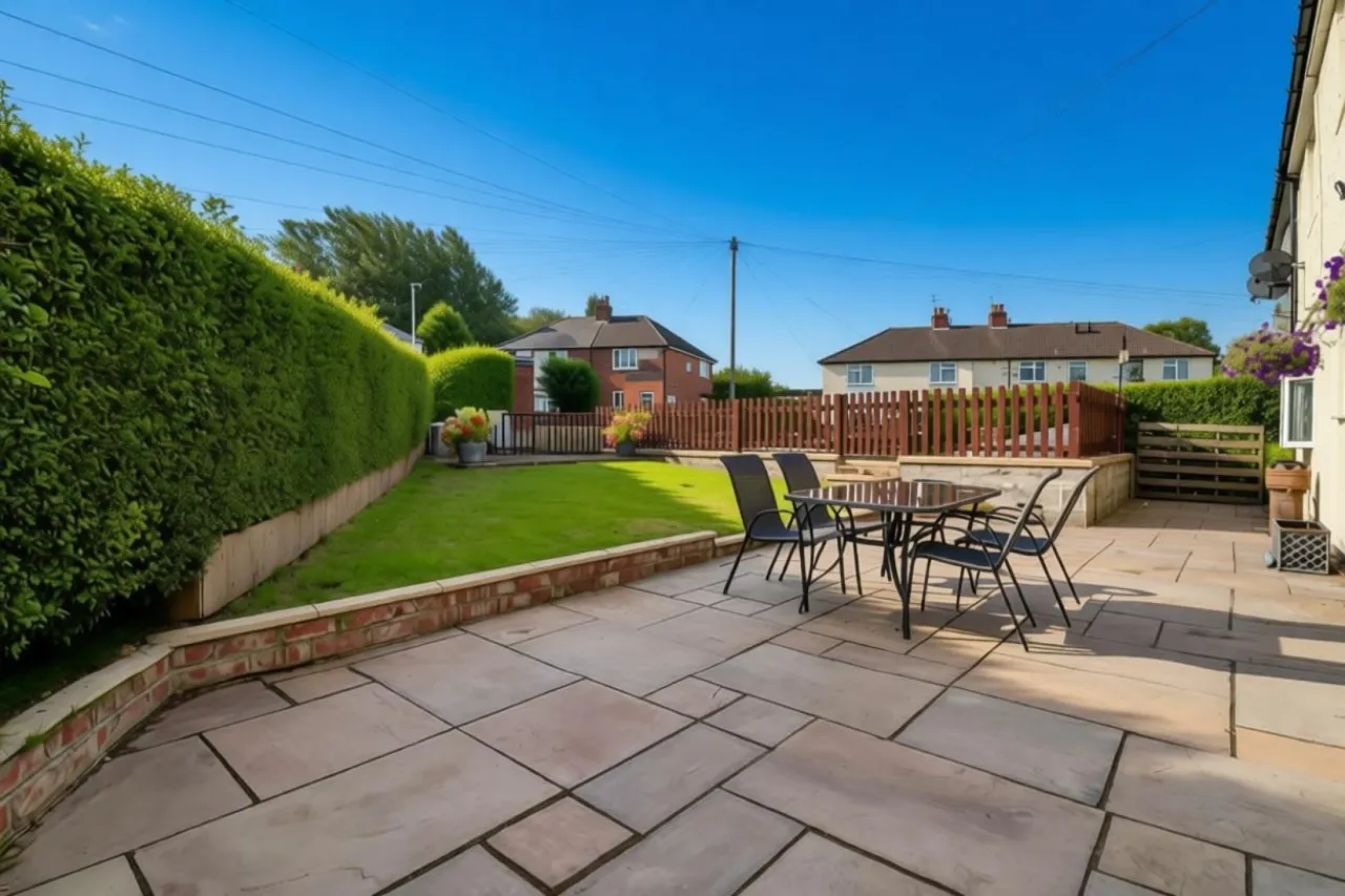 Vaudrey Crescent, Congleton, photo 3