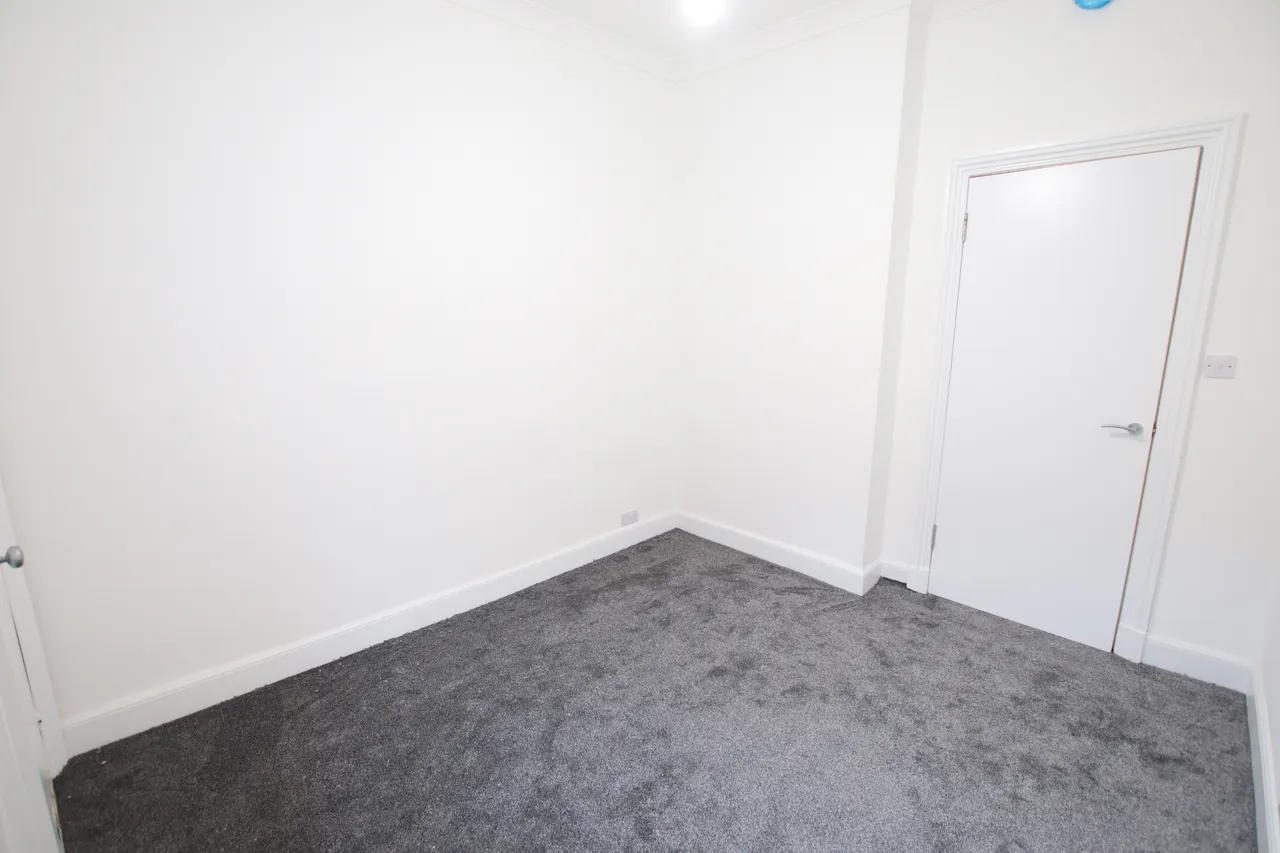 Torrisdale Street, Queens Park, G42, photo 5