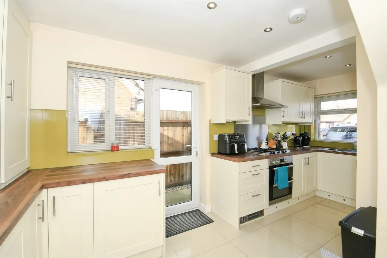 Newcastle Drive, Orton Longueville, PE2, photo 5