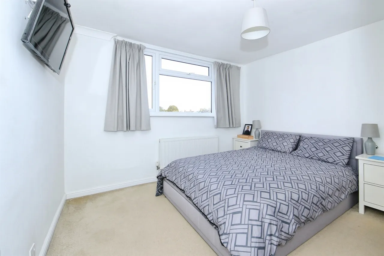 Newcastle Drive, Orton Longueville, PE2, photo 10