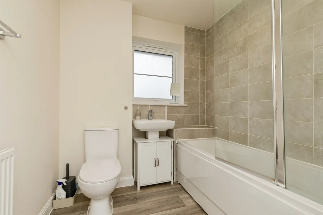 Clark Drive, Yate, BS37, photo 11