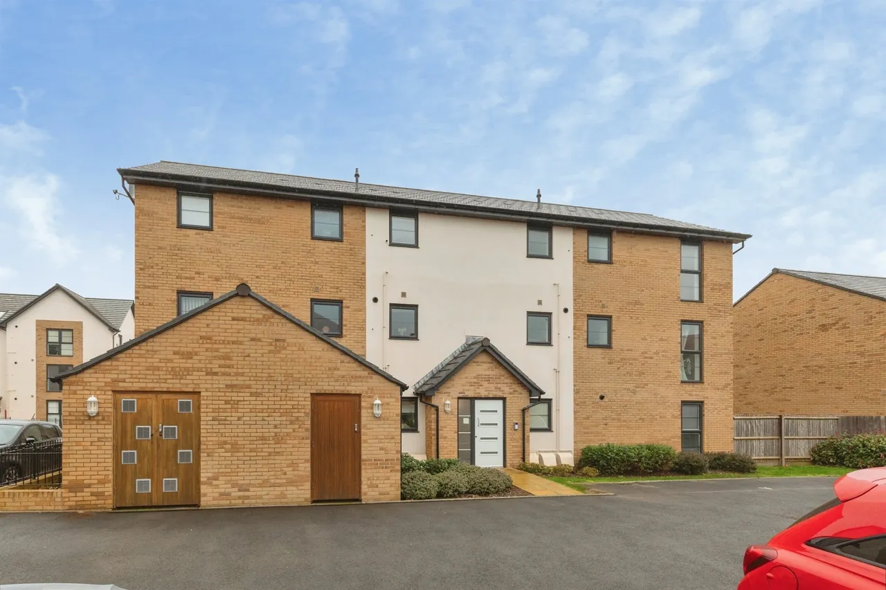 Clark Drive, Yate, BS37, photo 18
