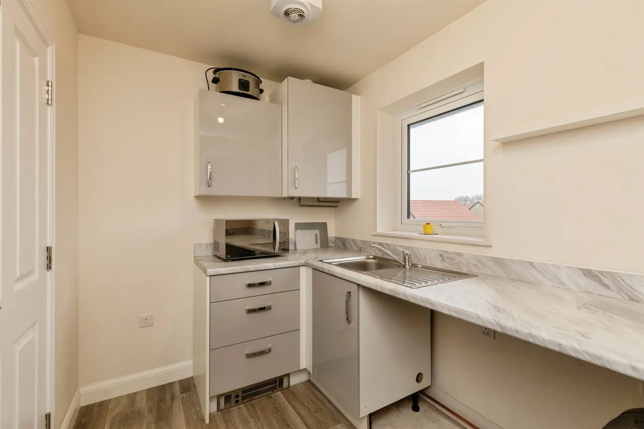 Clark Drive, Yate, BS37, photo 6