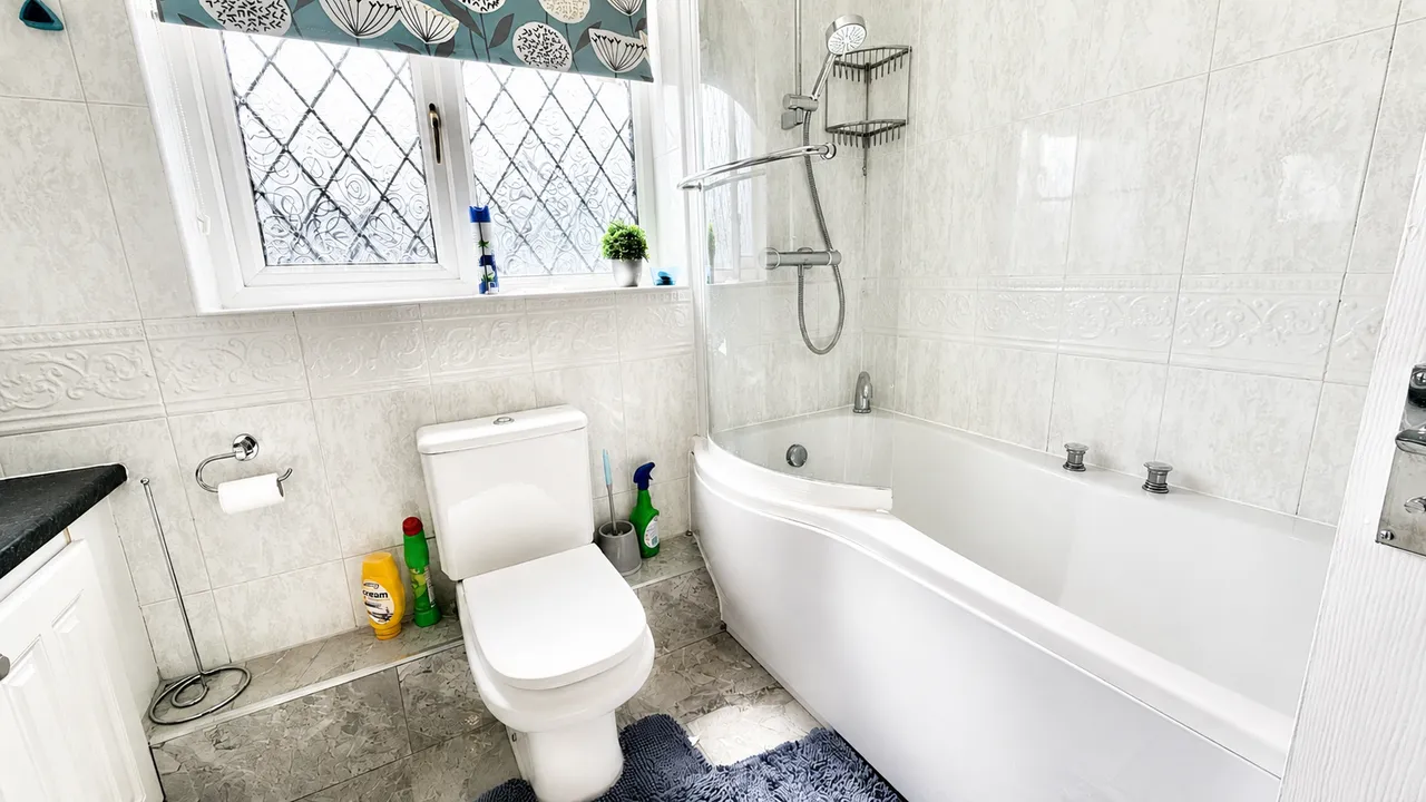 Sykes Meadow, Edgeley, SK3, photo 26