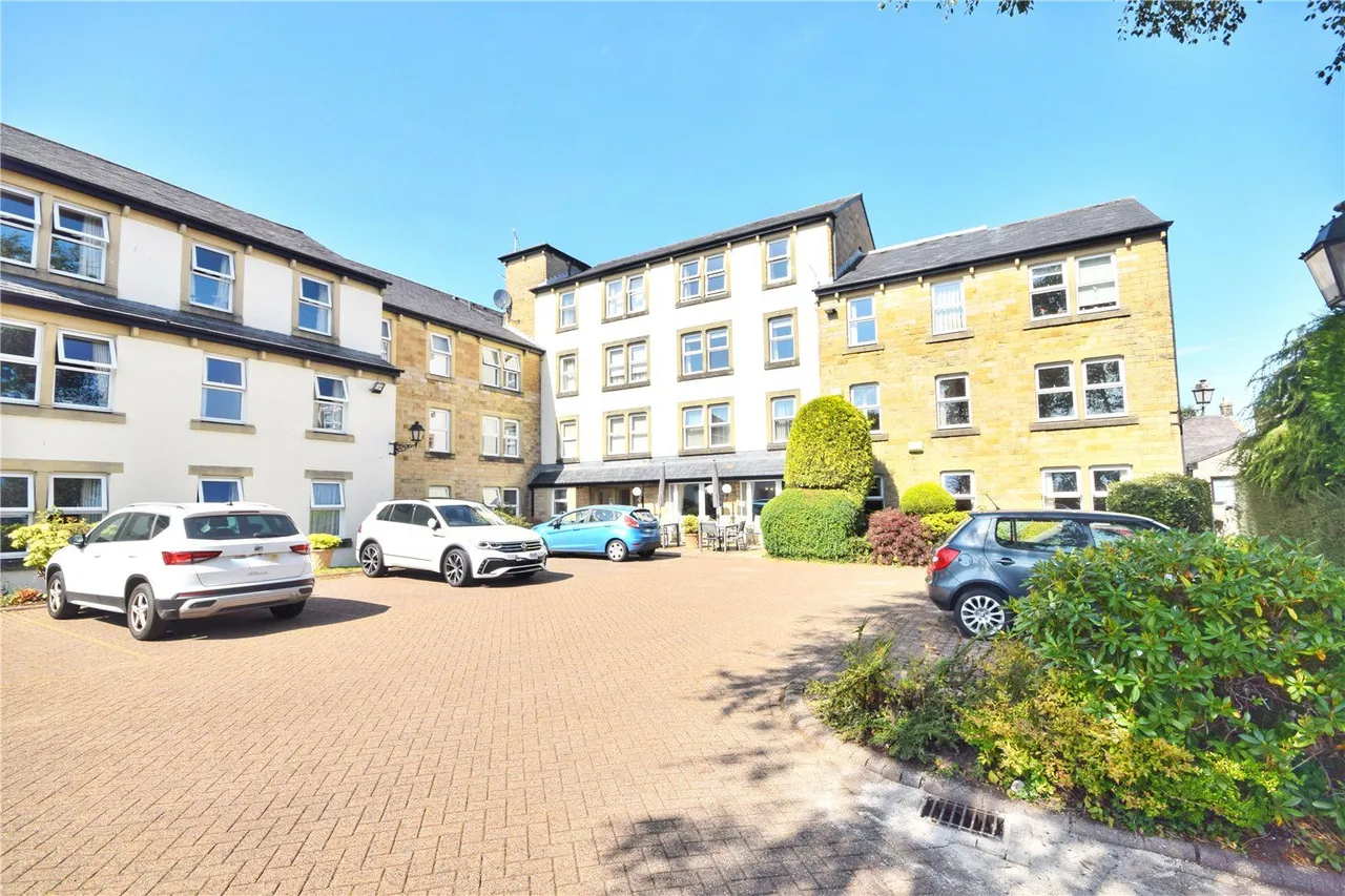 1 bed flat for sale, Bowland Court, Clitheroe, BB7