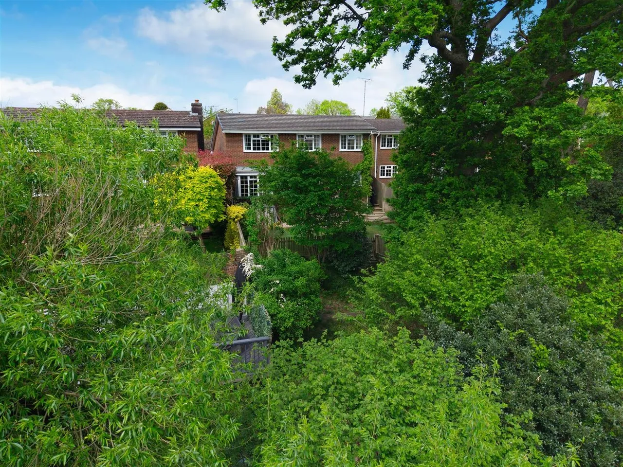 Dickins Way, Horsham, West Sussex RH13 6BQ, photo 8