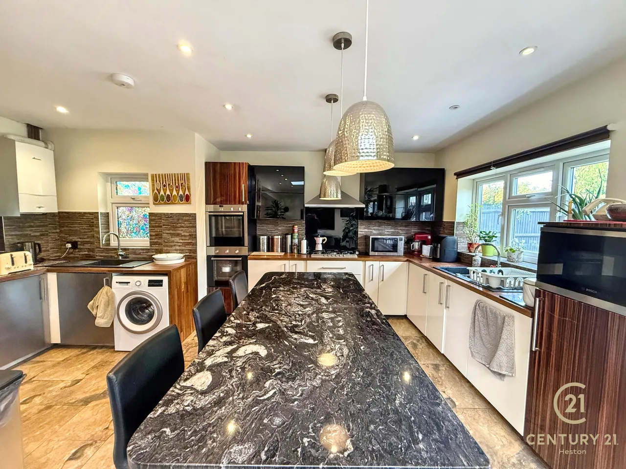 Minterne Avenue, Southall, UB2, photo 6
