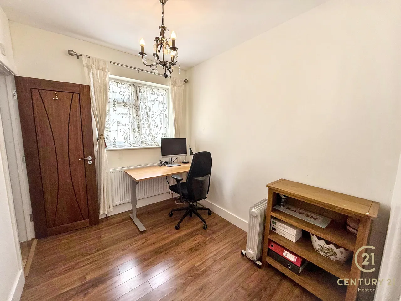 Minterne Avenue, Southall, UB2, photo 15