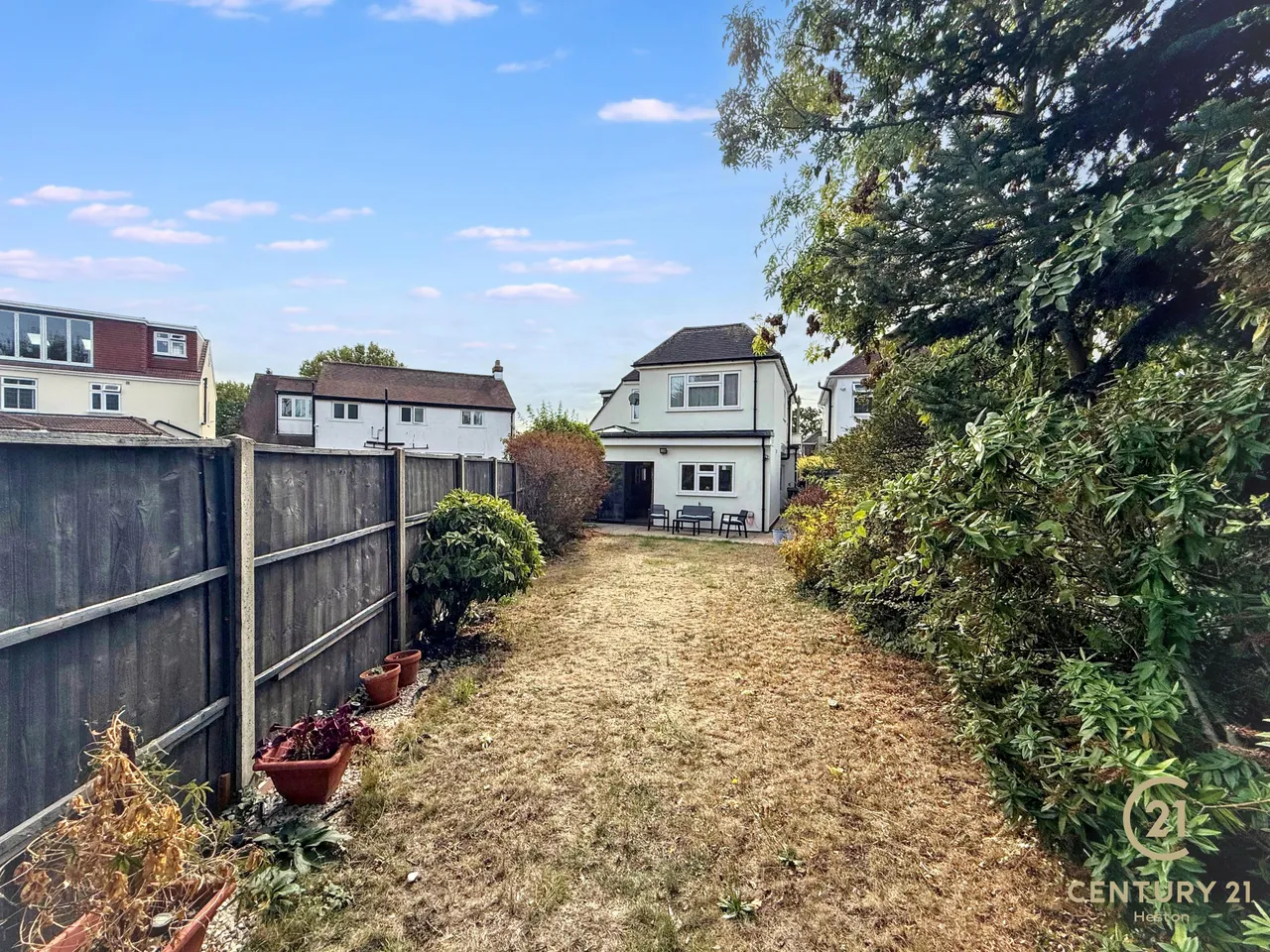 Minterne Avenue, Southall, UB2, photo 20